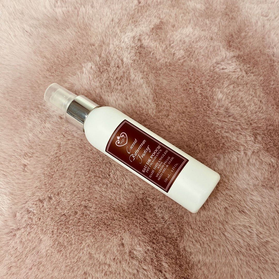 Eau De Pooch Pet Fragrance and Hair Detangler Spray - Coconut Buttercream Frosting